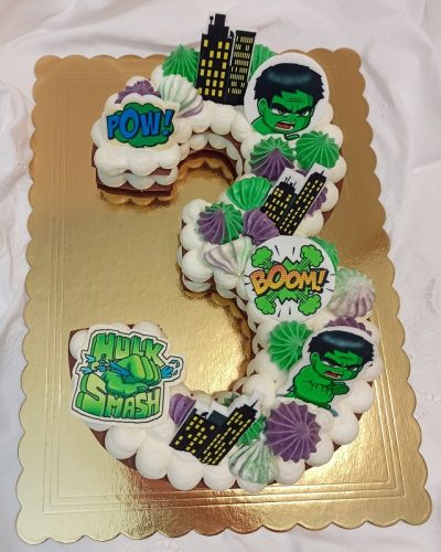 Cream tart Hulk - @Scatti_Gustosi
