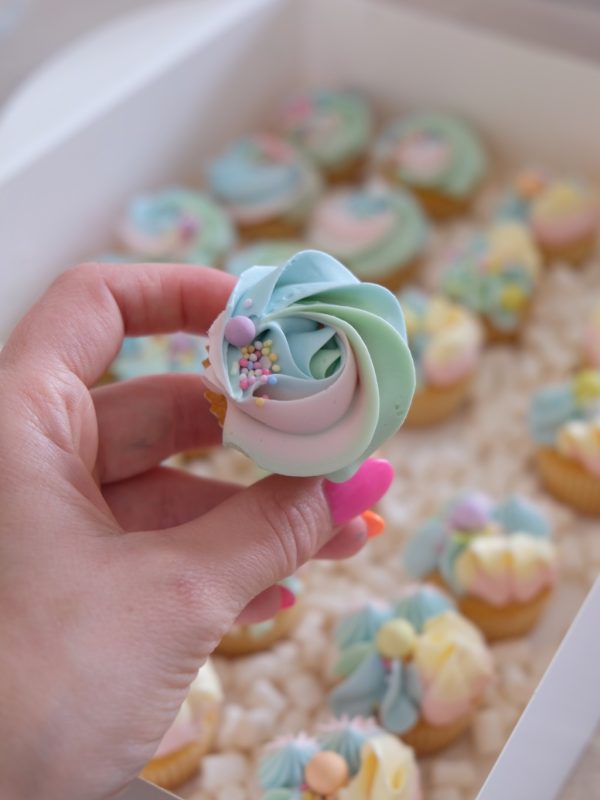 Cupcake colorati - Dolci di Brunina - Varese