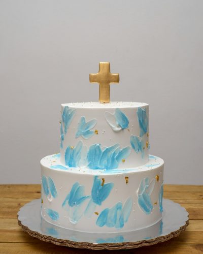 Torta battesimo bambino spatolata in azzurro